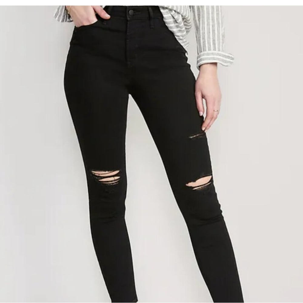Mid-Rise Rockstar Super-Skinny Ankle Jeans